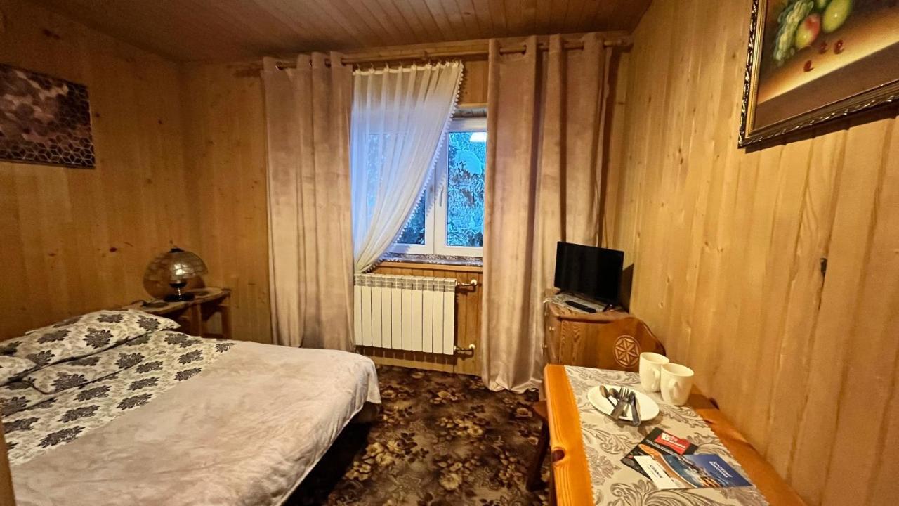 Готель Na Dolinie Буковина Татранська Екстер'єр фото